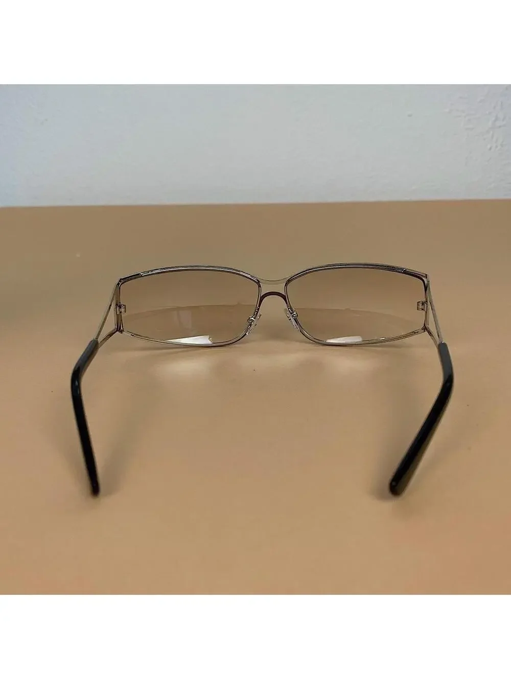 Vintage y2k 2000s classy clear chrome trim sunglasses. Chrome trim clear lenses